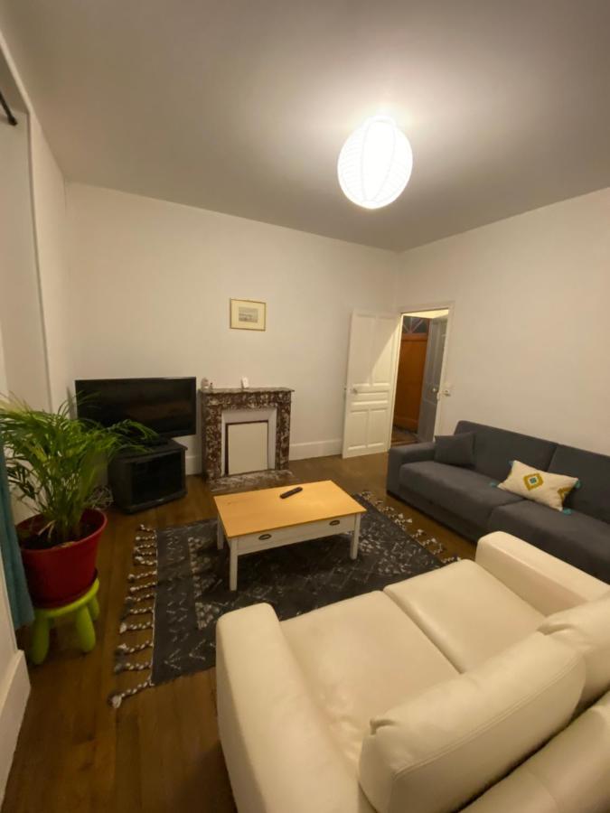 Appart Rez De Jardin Dijon Exterior foto